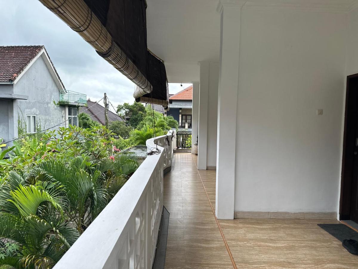 Koming Guest House Canggu Exteriér fotografie